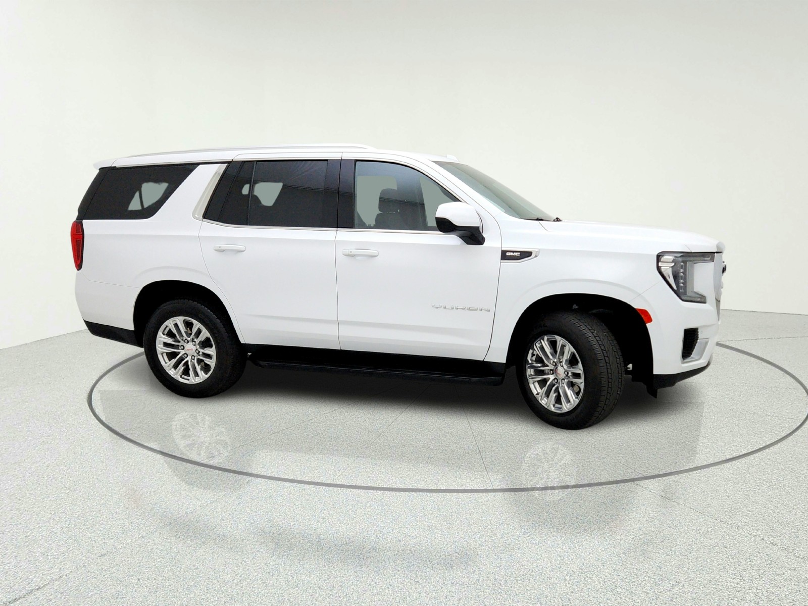 Used 2024 Summit White GMC SLE image 6