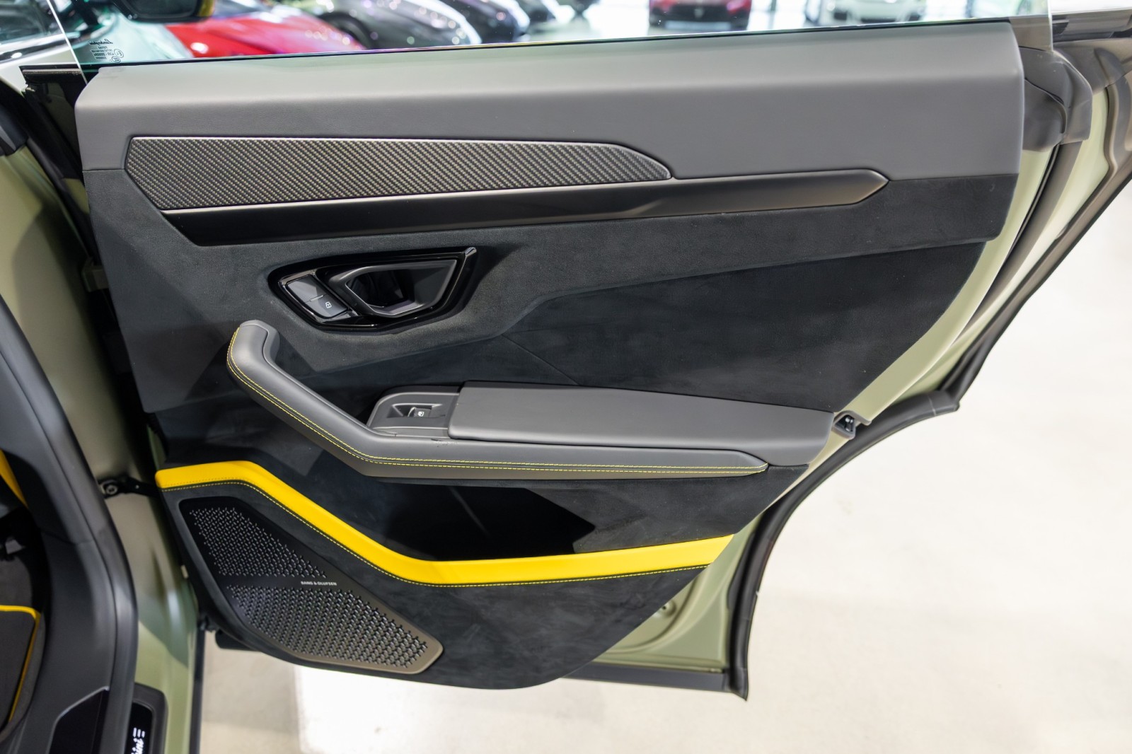 Used Car 2023 Lamborghini Urus  Performante For Sale Under $300,000 In Boerne, Texas