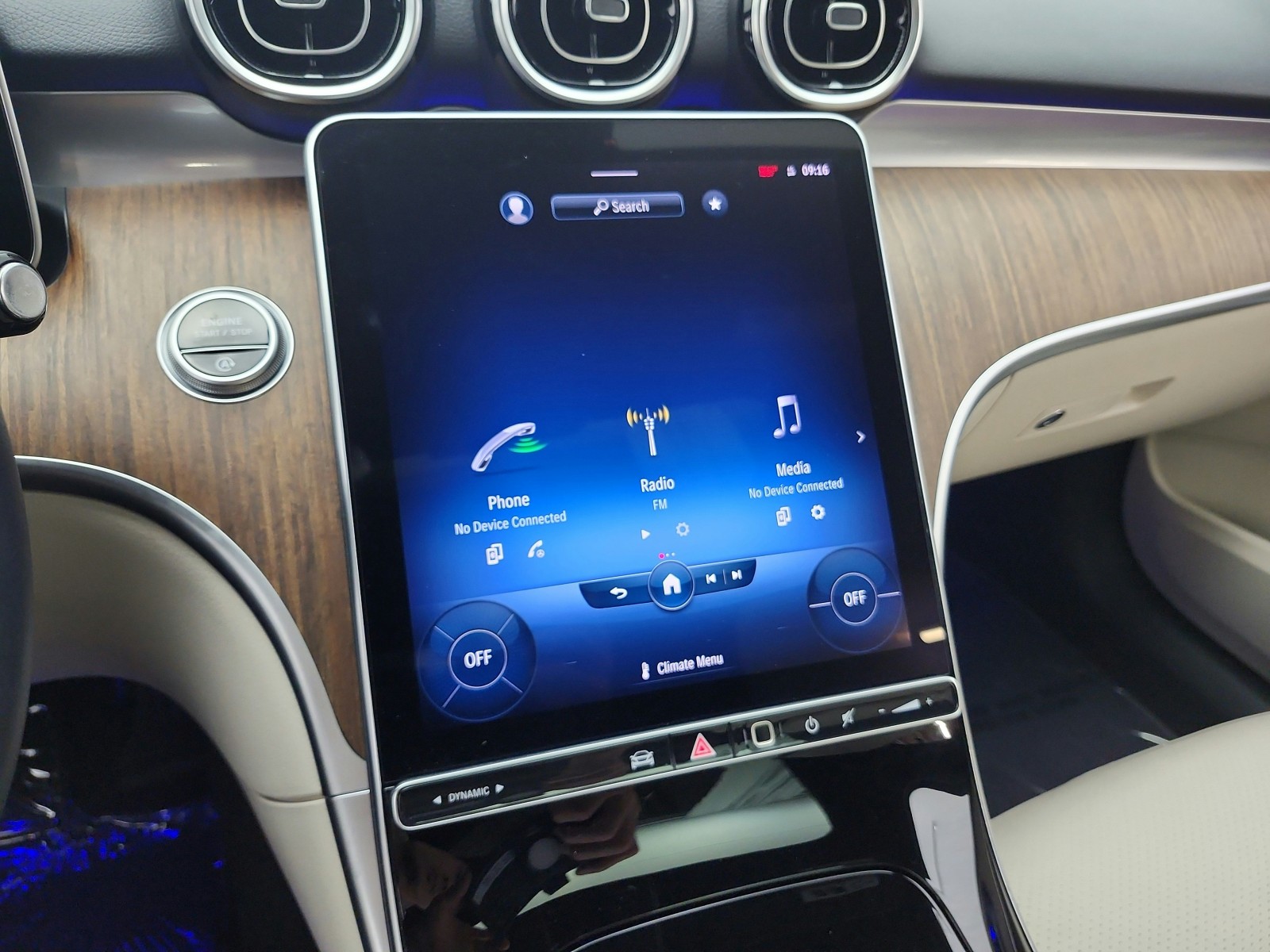 Used 2023 Graphite Grey Metallic Mercedes-Benz C 300 Sedan image 24