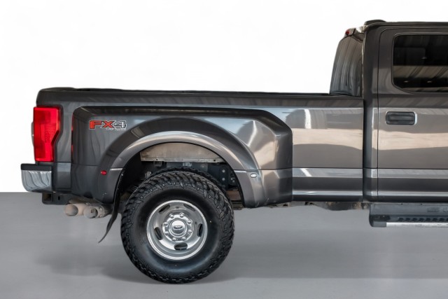 2020 Ford F-350 STX XL 6