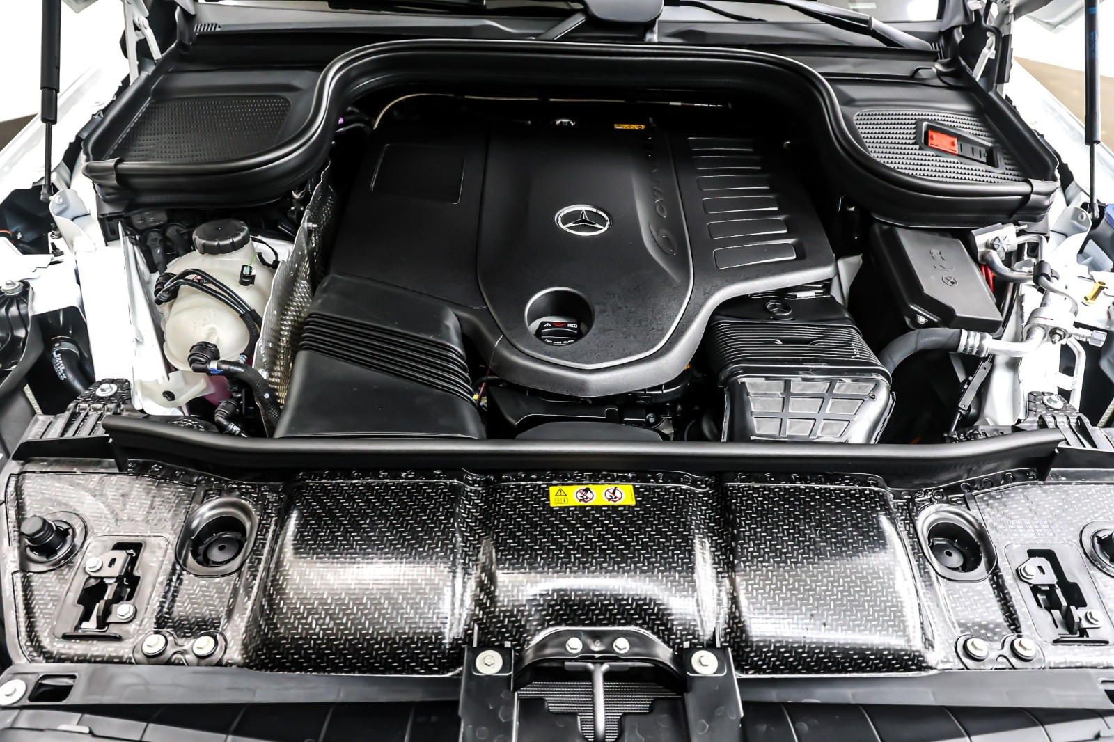 New 2026 Polar White Mercedes-Benz GLE 450 image 11