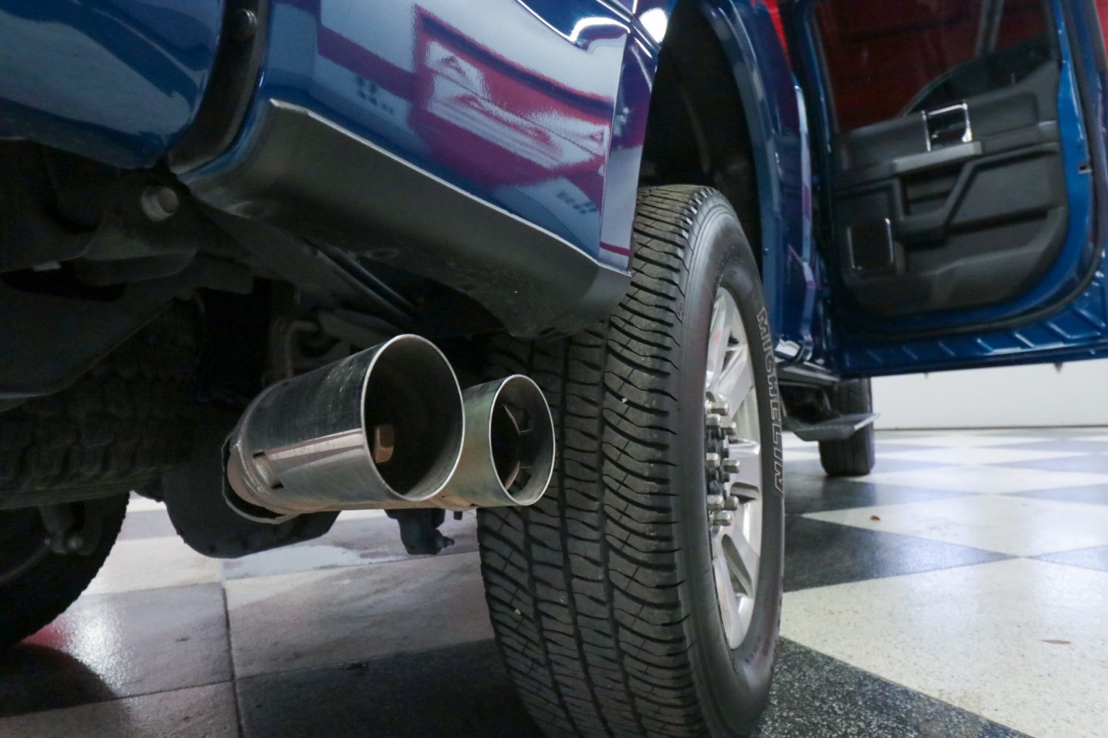 Used Car 2022 Ford Super Duty F-250 Srw  Platinum For Sale Under $80,000 In Austin, Texas