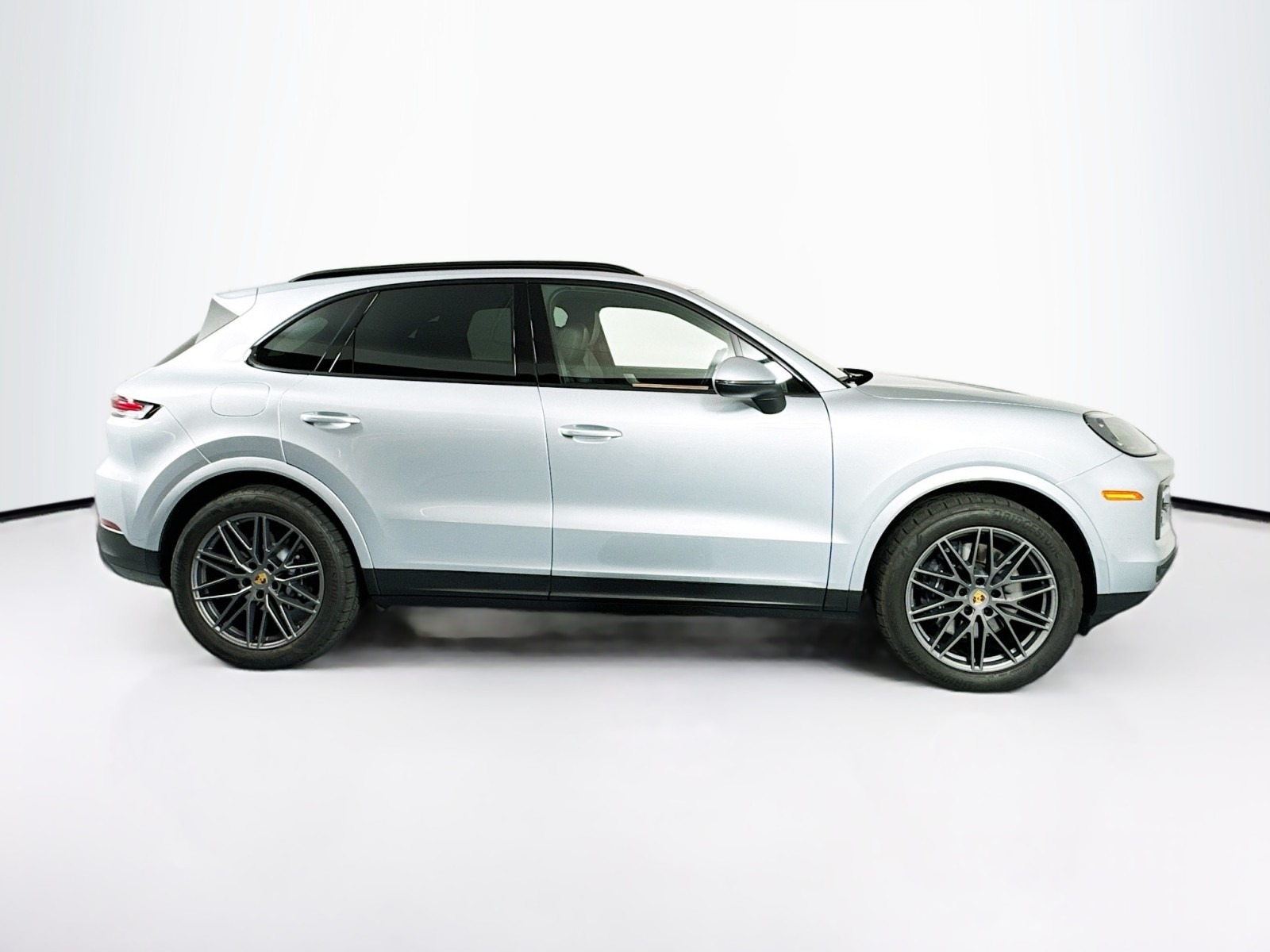 2024 Porsche Cayenne  4