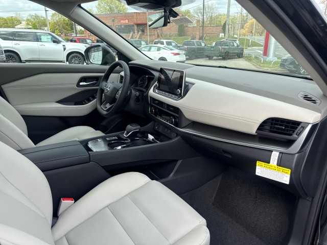 NissanRogue28