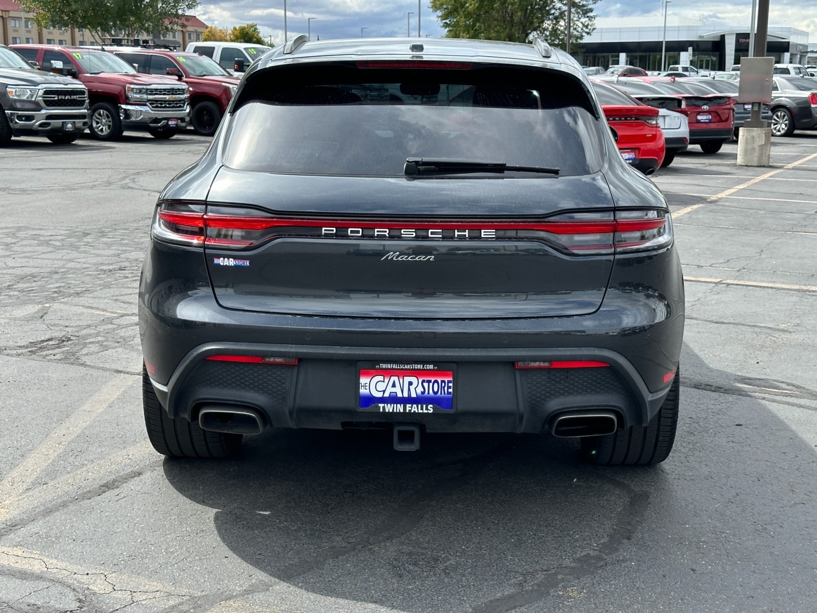 2022 Porsche Macan  7