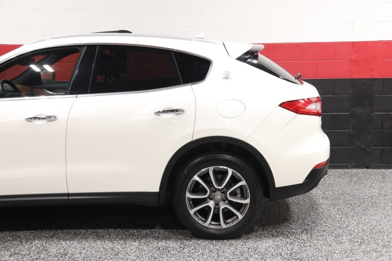 2018 Maserati Levante 4dr Suv in , 