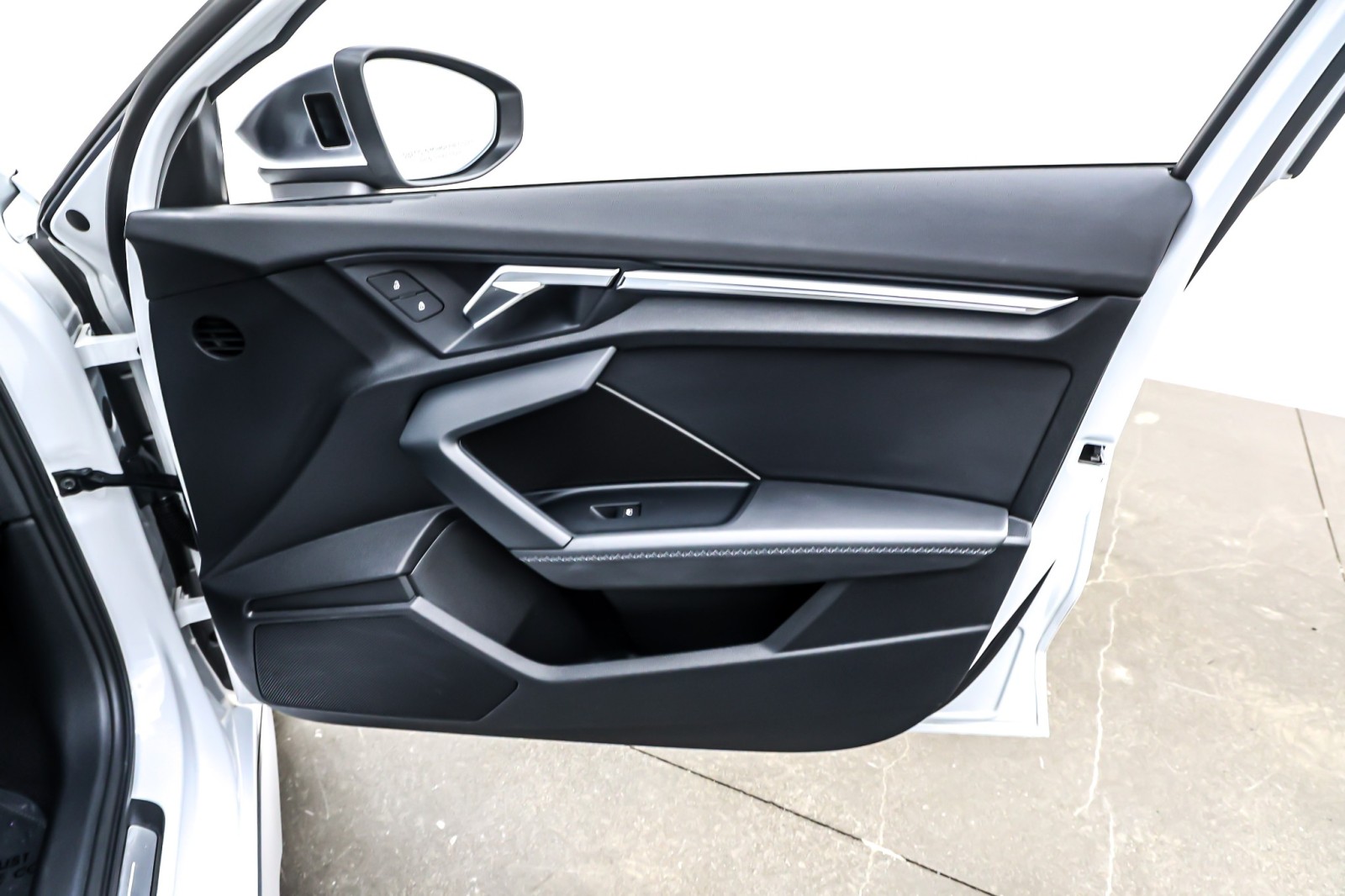 Used 2023 Glacier White Metallic Audi Premium Plus 2.0 TFSI quattro image 24