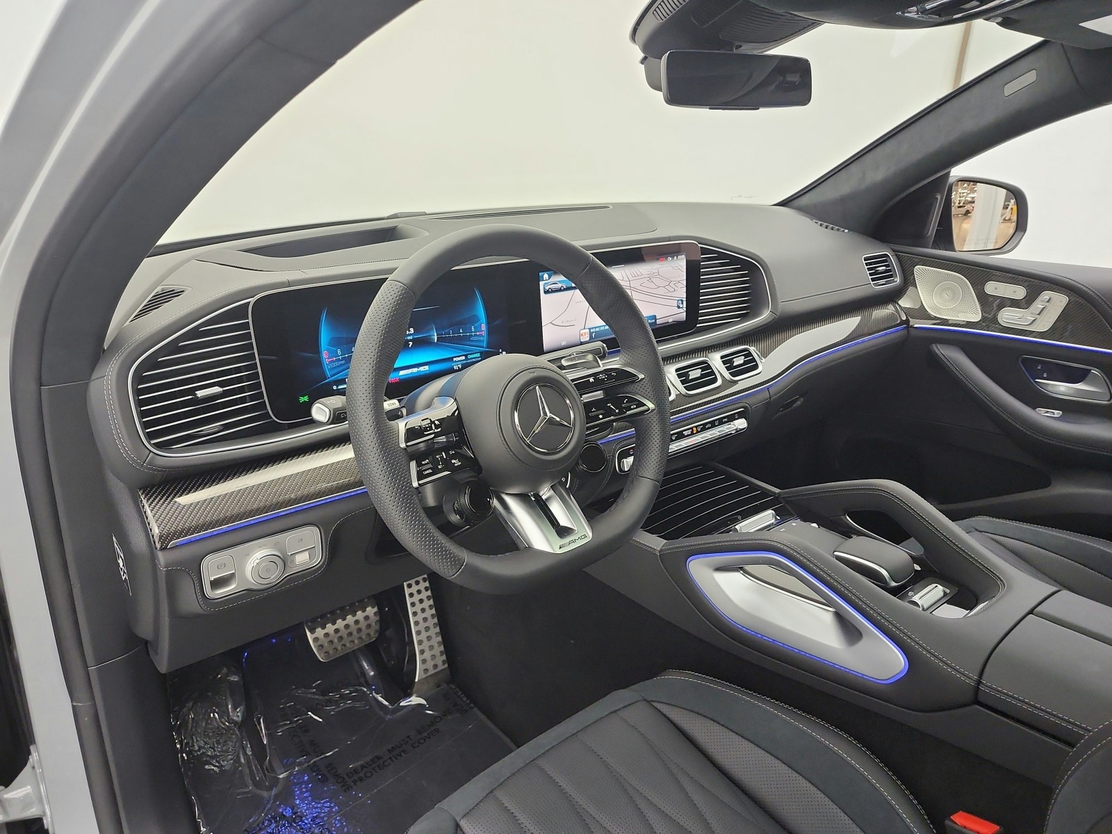 New 2026 MANUFAKTUR Alpine Grey Mercedes-Benz AMG® GLE 63 S image 9