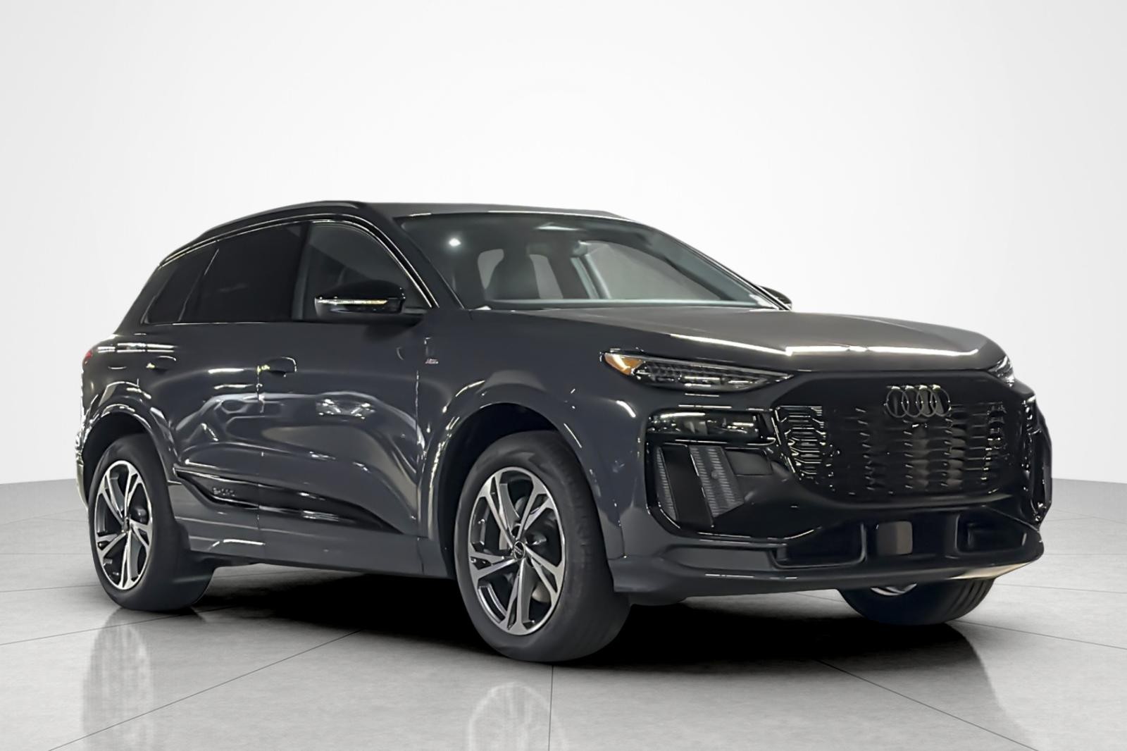 New 2027 Magnet Gray Audi Premium Plus quattro image 2