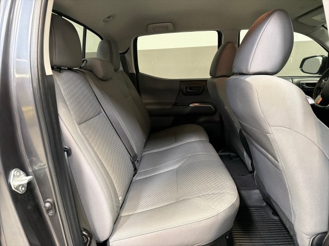 2022 Toyota Tacoma 4WD SR5 4WD V6 in , 