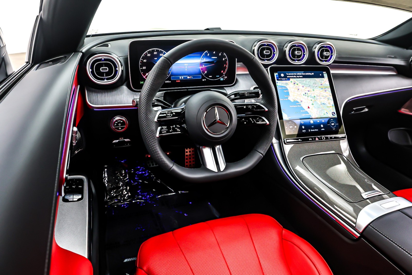 New 2026 MANUFAKTUR Graphite Grey Magno Mercedes-Benz CLE 300 image 4