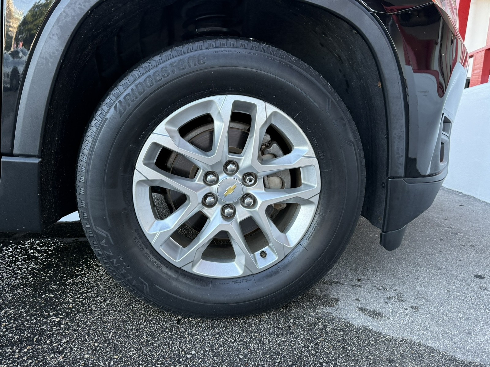 2020 Chevrolet Traverse - $18,977