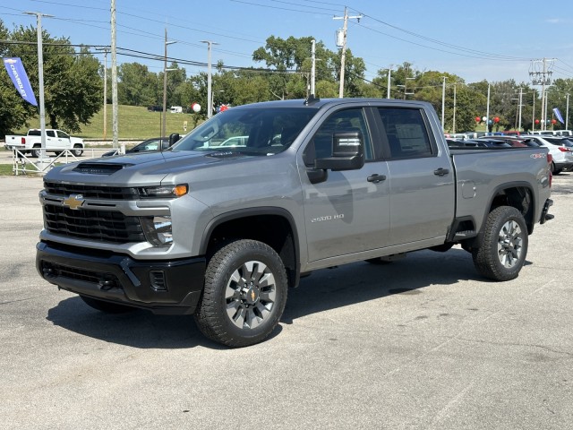 2025 Chevrolet Silverado 2500HD Custom 7