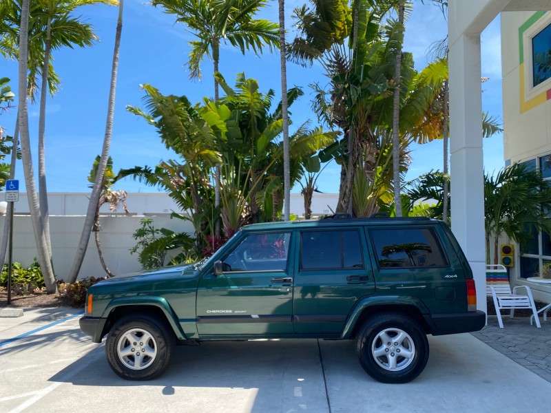 2000 Jeep Cherokee Sport 1 OWNER 4X4 AC 4.0 6YL in , 