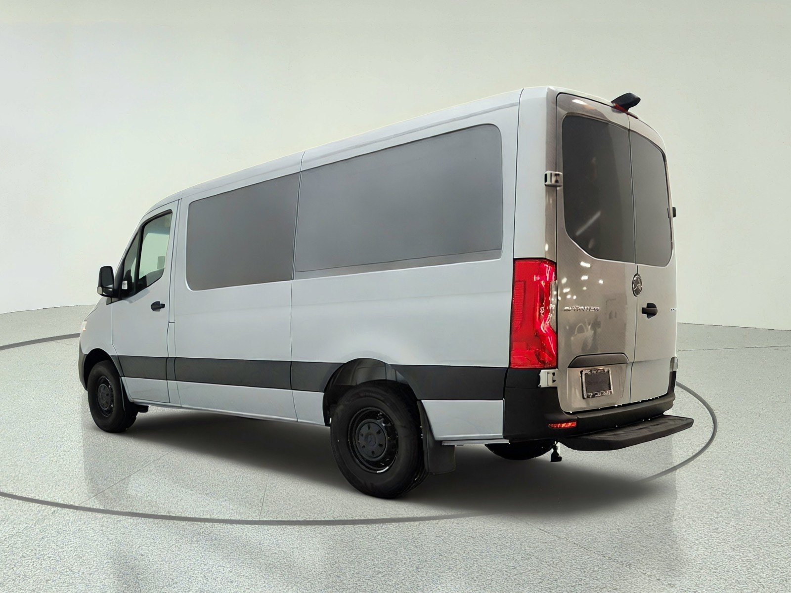 New 2026 Hightech Silver Mercedes-Benz Standard Roof 4-Cyl Diesel image 7