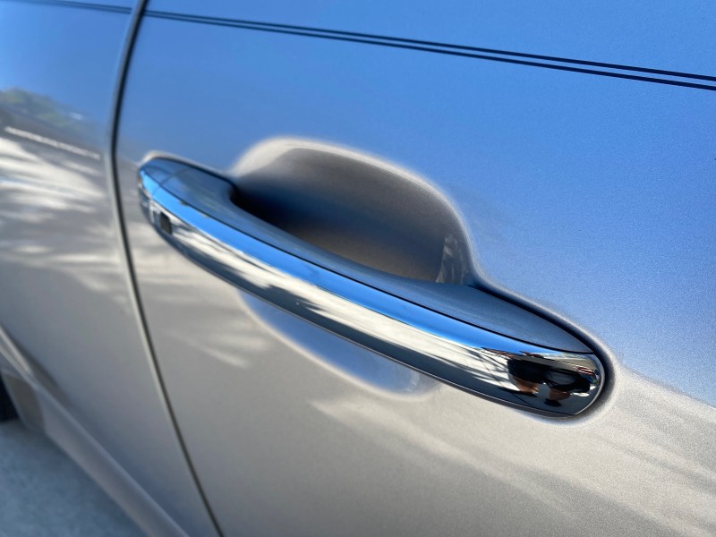 2012 Hyundai Genesis 3.8L SUNROOF PREM PKG in , 