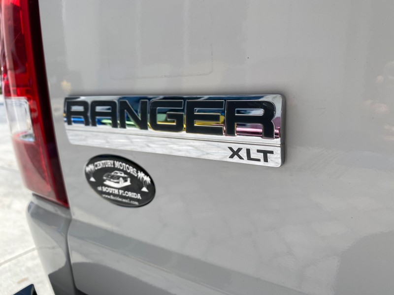 2011 Ford Ranger XLT LOW MILES 44,686 in ,