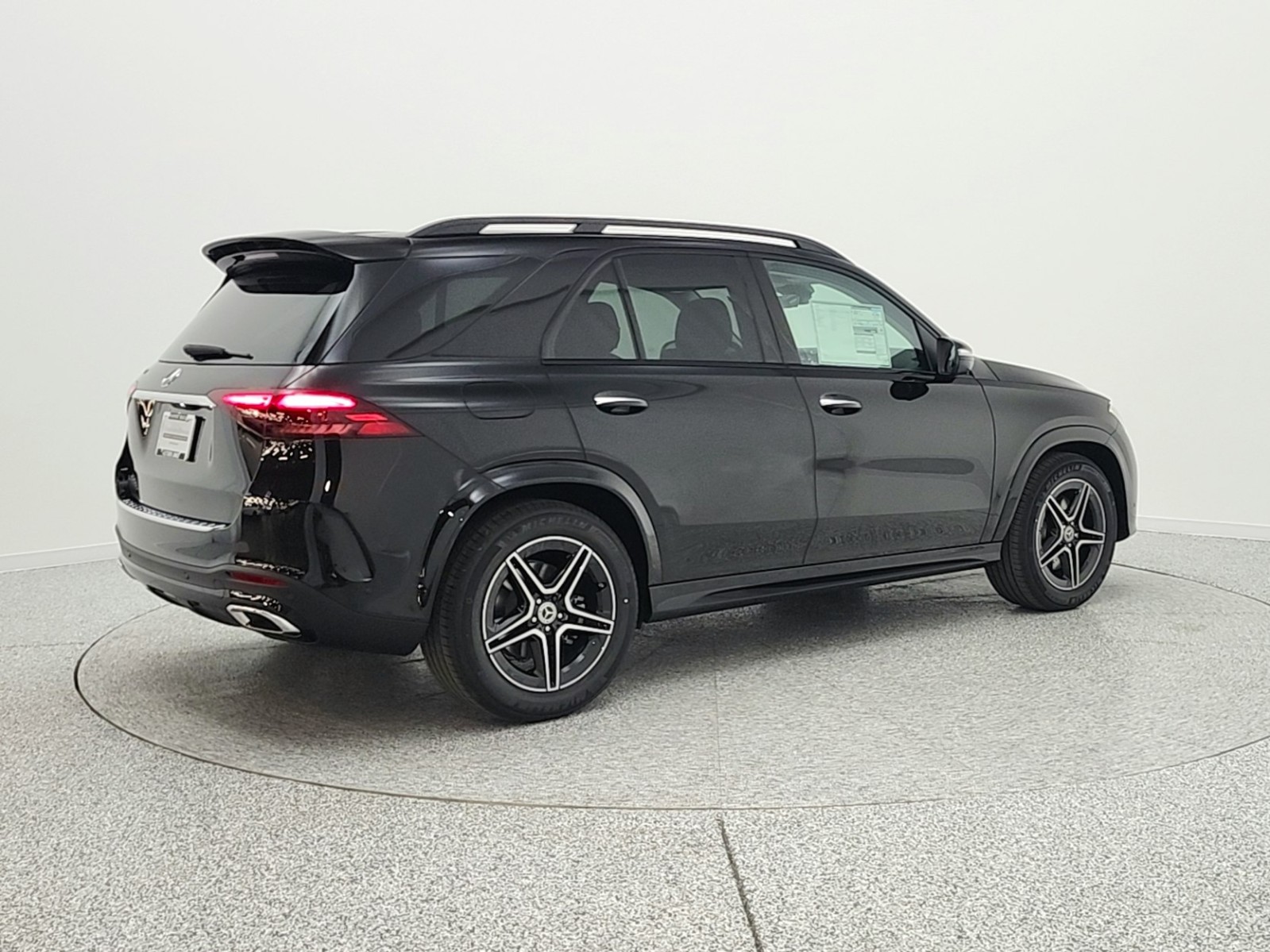 New 2026 Obsidian Black Metallic Mercedes-Benz GLE 350 image 5