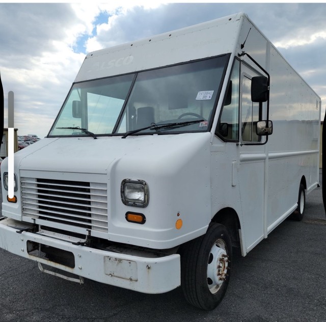 2014  F-59  18' Step Van  in , 
