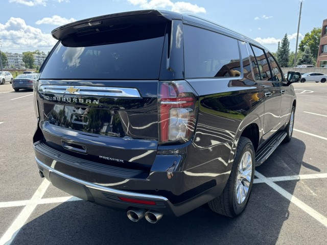 2023 Chevrolet Suburban Premier 5