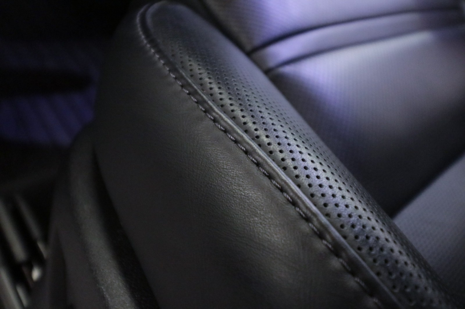 Used Car 2023 Porsche Cayenne  Platinum Edition For Sale Under $60,000 In Austin, Texas