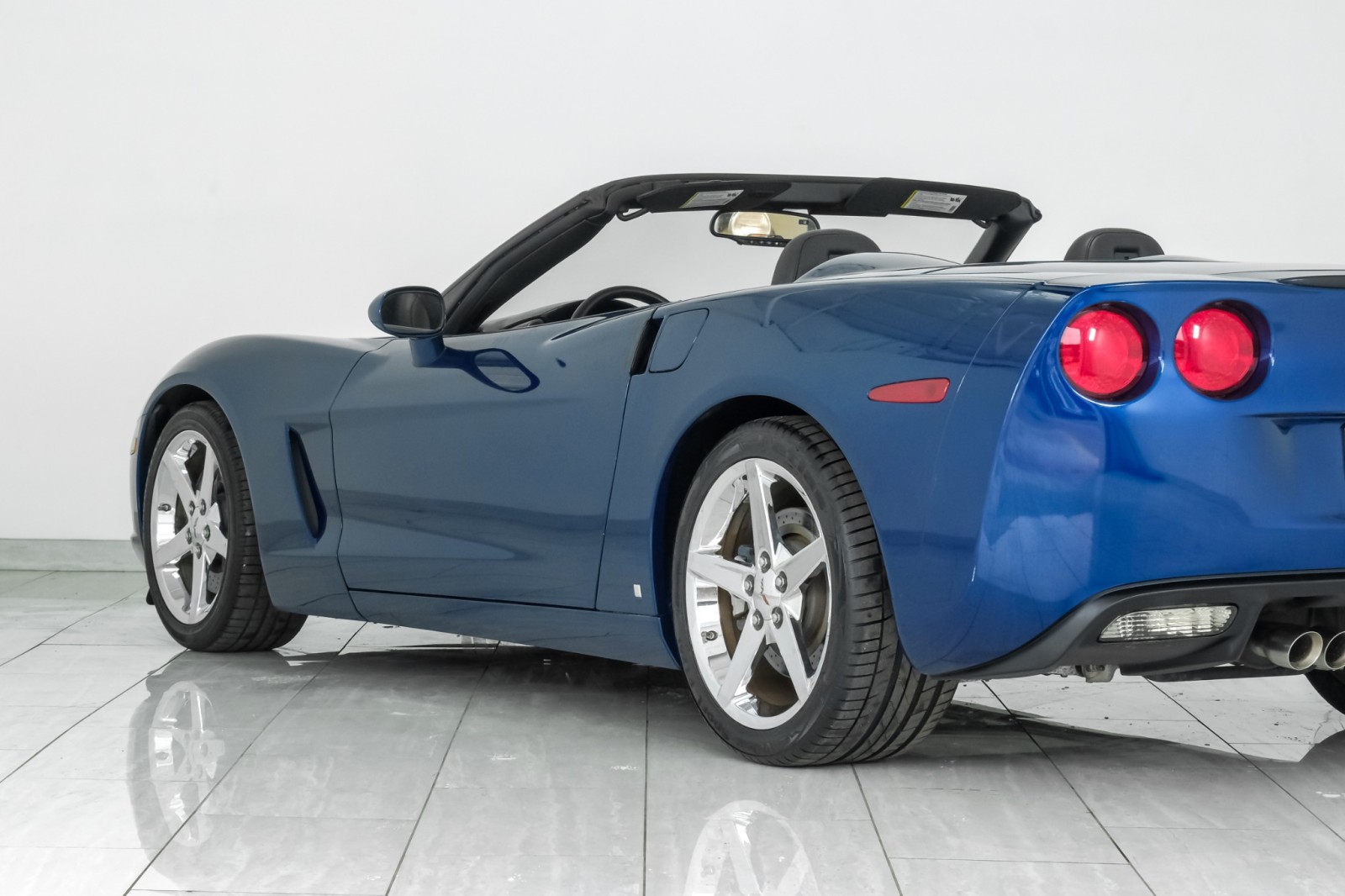 2007 Chevrolet Corvette Convertible AUTOMATIC NAVIGATION HEADUP DISPLAY LEATHER HEATED 12