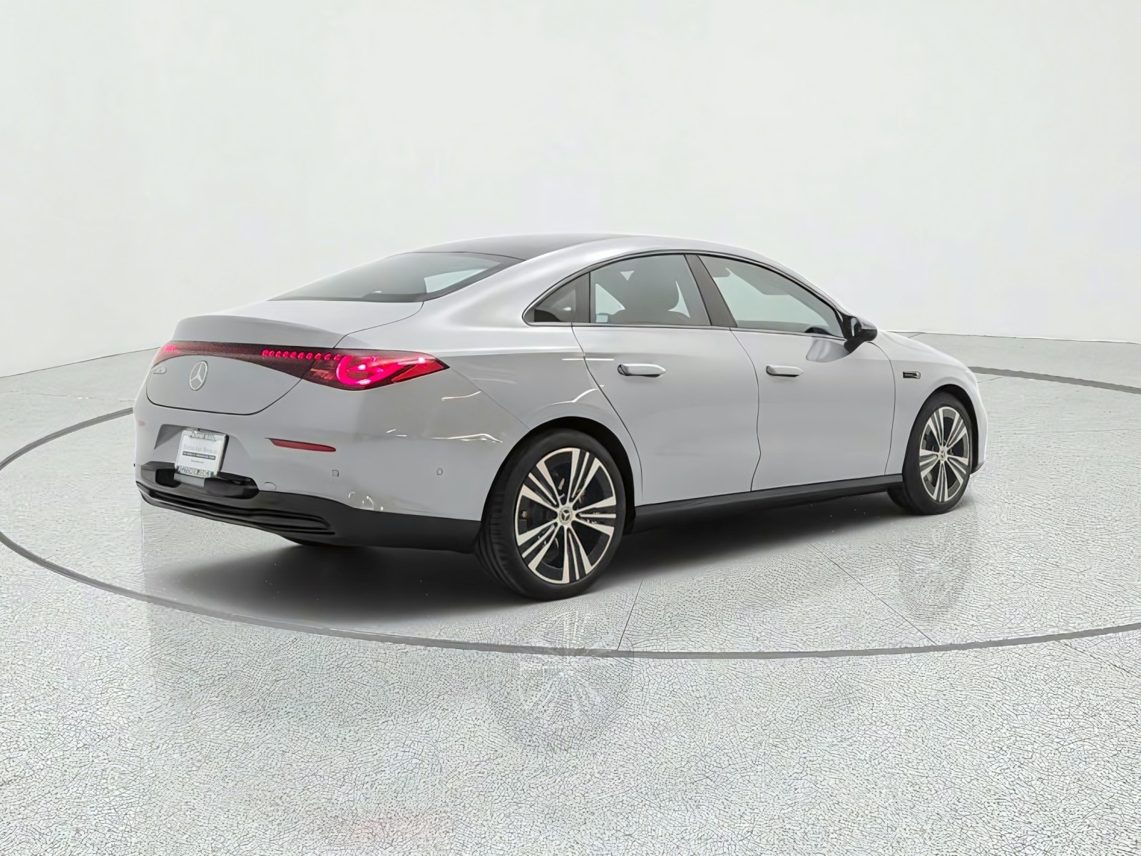 New 2027 MANUFAKTUR Alpine Grey Mercedes-Benz CLA 220 Hybrid FWD image 5