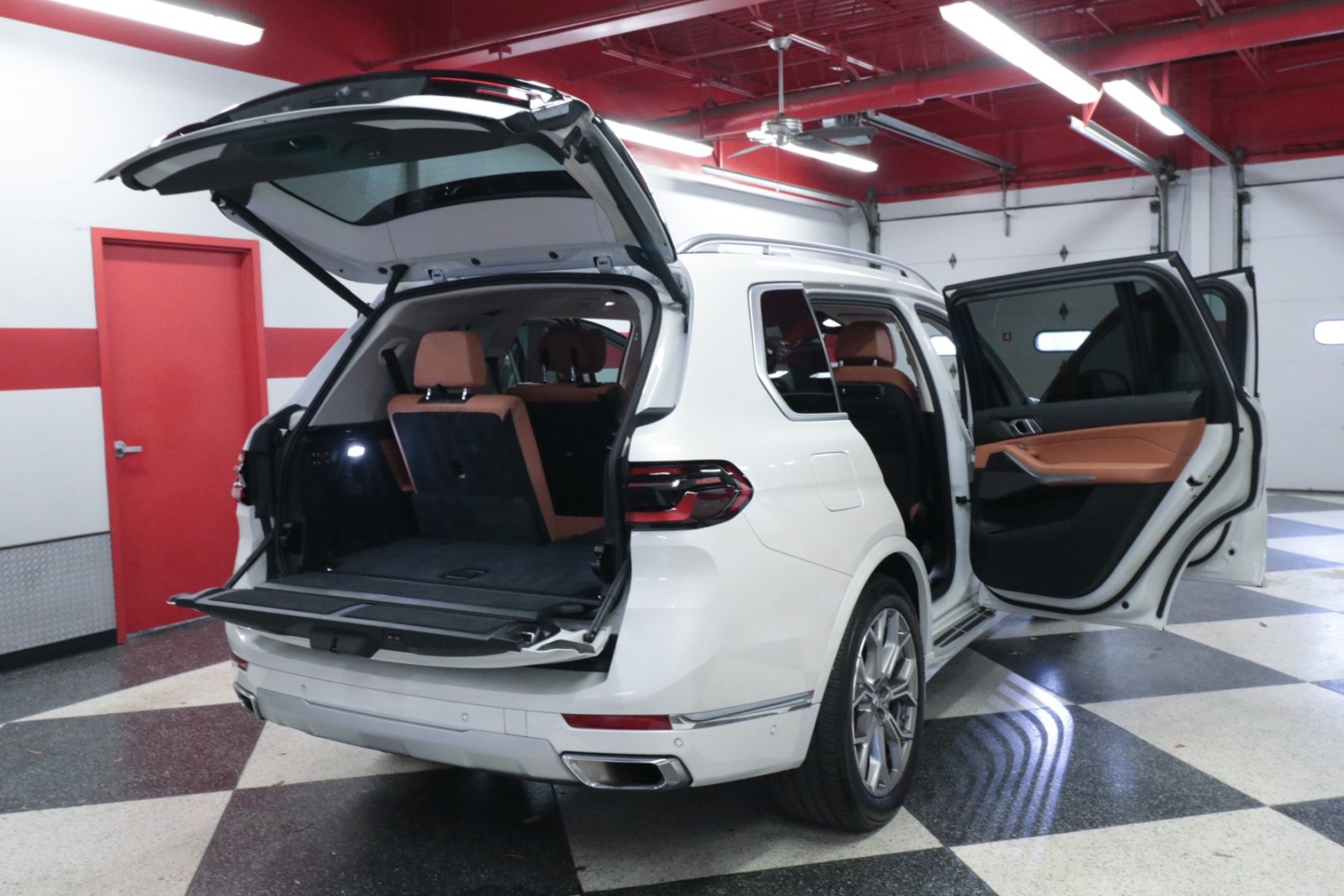 Used Car 2024 Bmw X7  Xdrive40i For Sale Under $60,000 In Austin, Texas