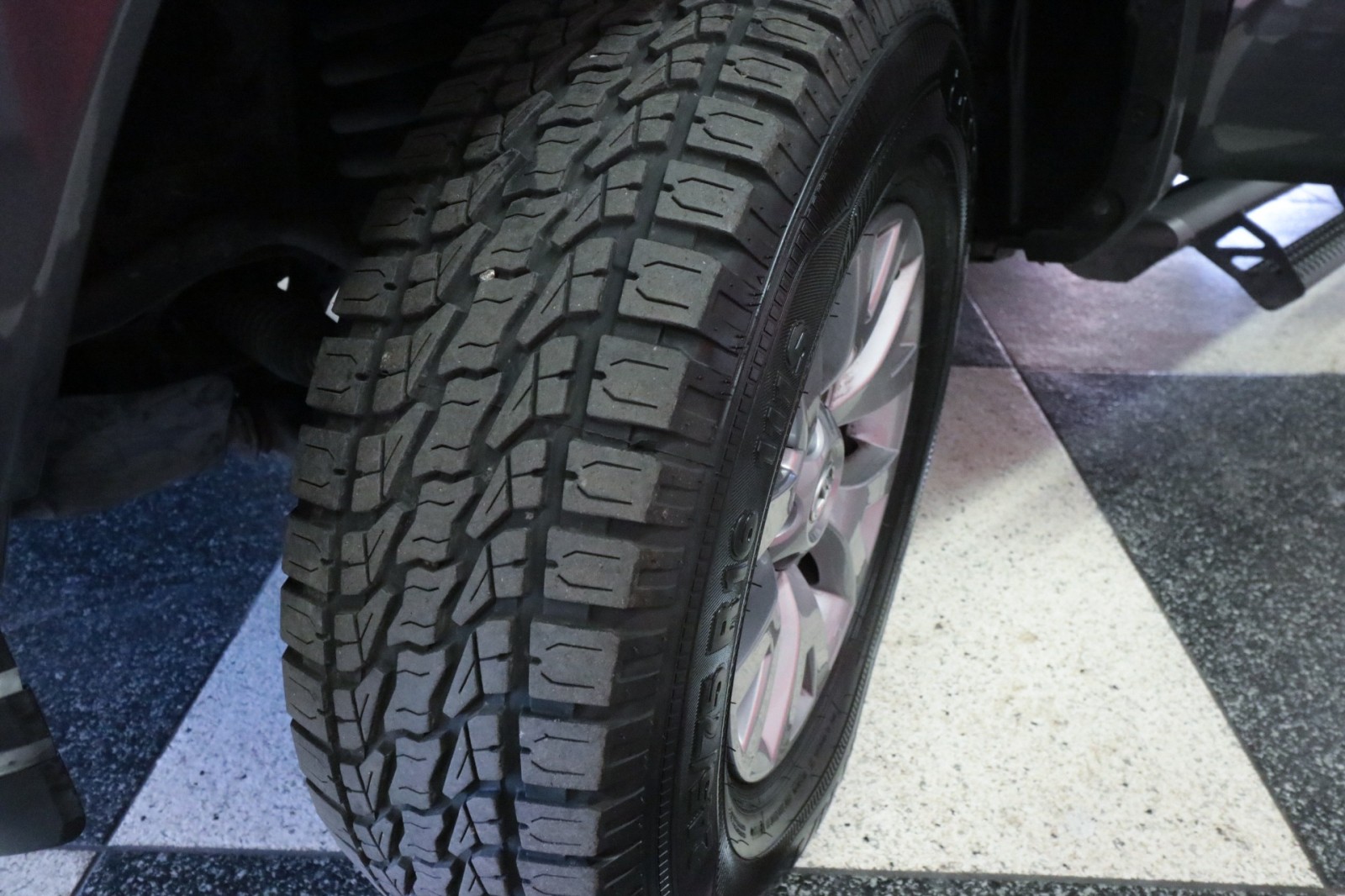 Used Car 2018 Toyota Tacoma  Sr5 For Sale Under $30,000 In Austin, Texas