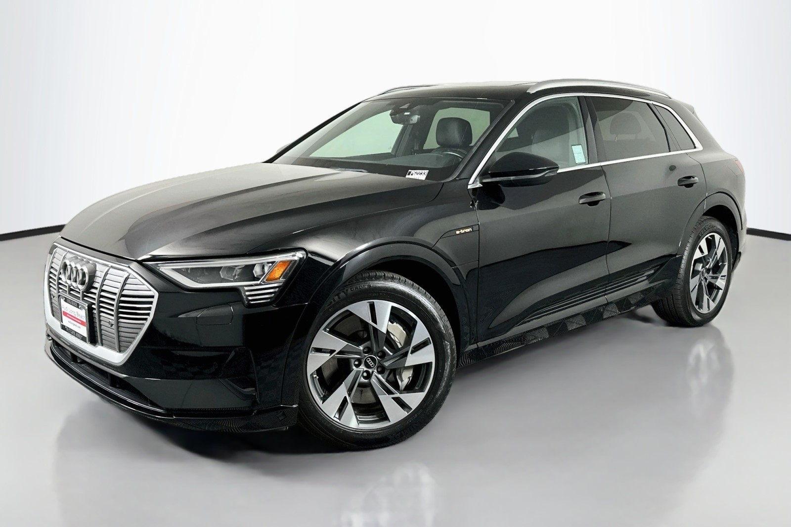 2022 Audi e-tron Premium