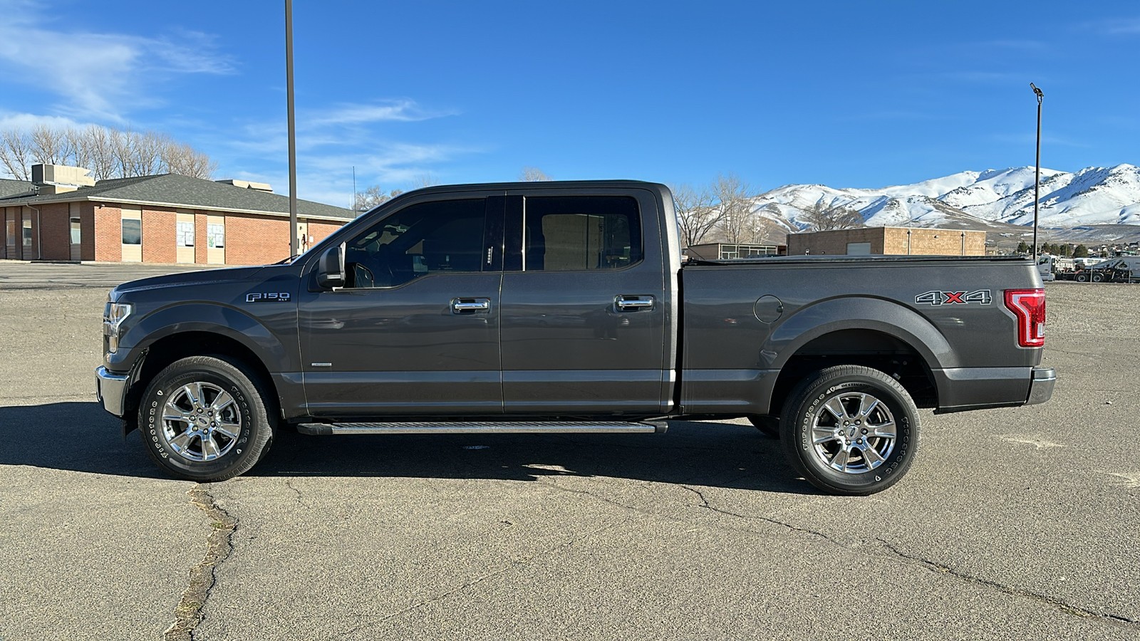 2017 Ford F-150 XLT 6