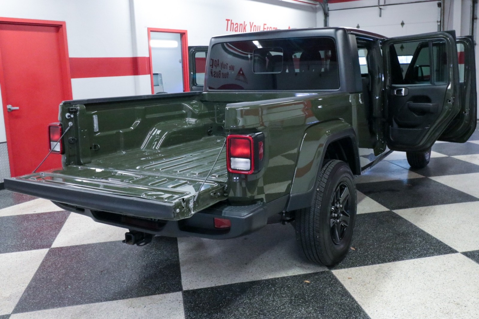 Used Car 2021 Jeep Gladiator  Sport S For Sale Under $35,000 In Austin, Texas