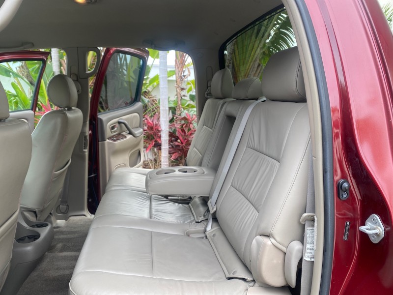 2006 Toyota Tundra SR5 4 DR CREW LOW MILES 93,838 in ,