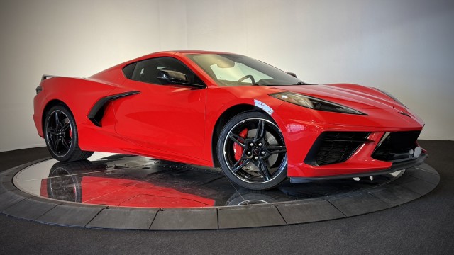 View vehicle photo 2