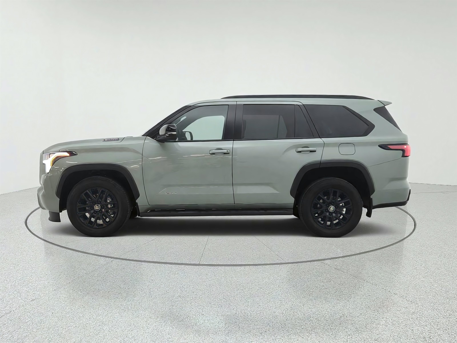 Used 2025 Lunar Rock Toyota Limited image 8