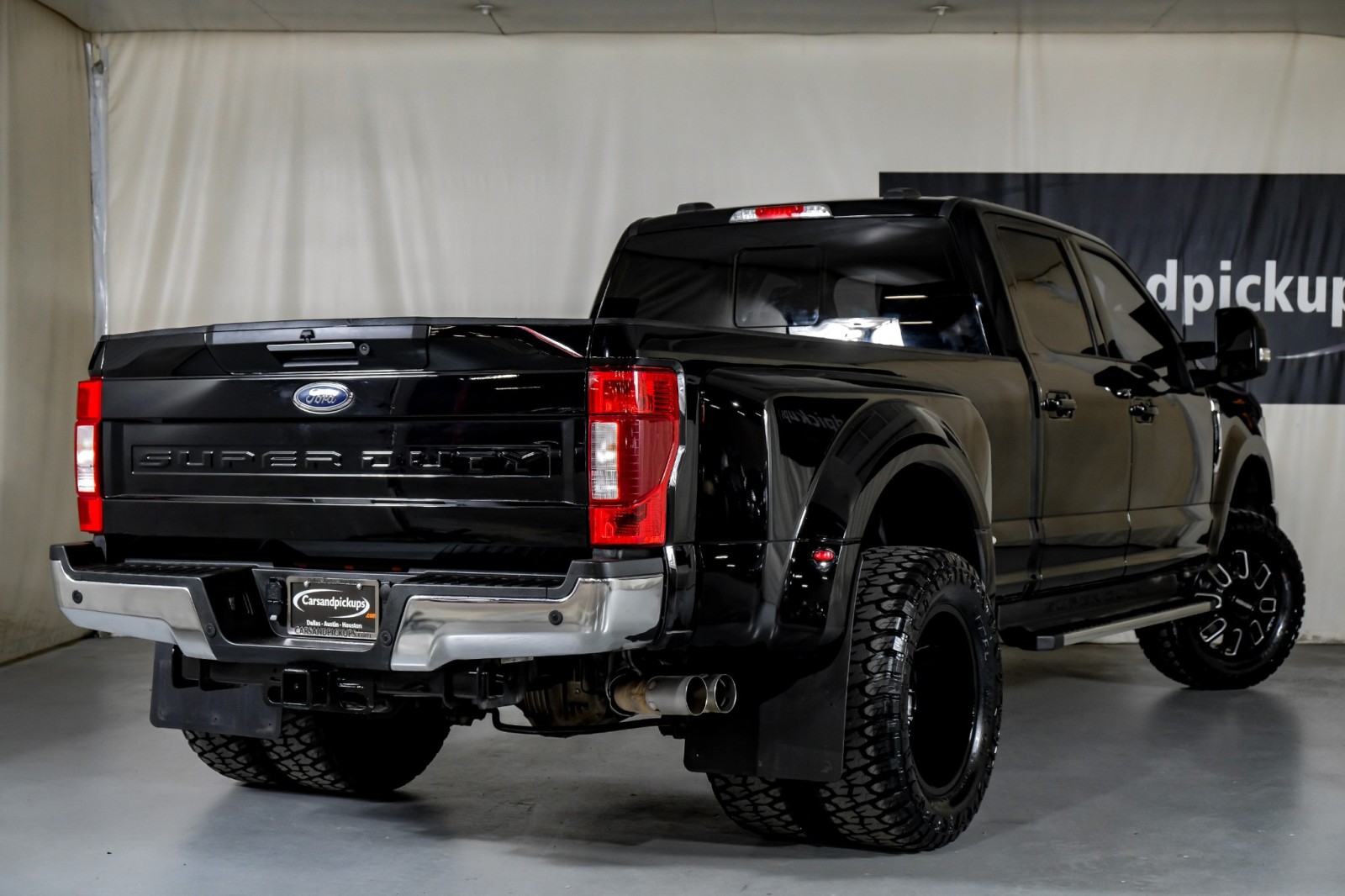 2022 Ford F-350 Lariat 8