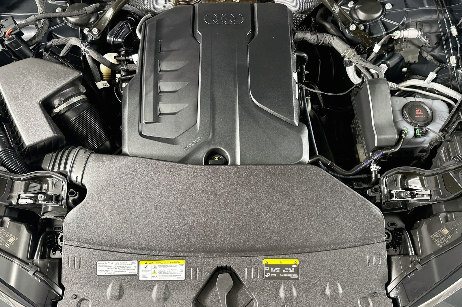 Used 2026 Tambora Gray Metallic Audi Premium image 13