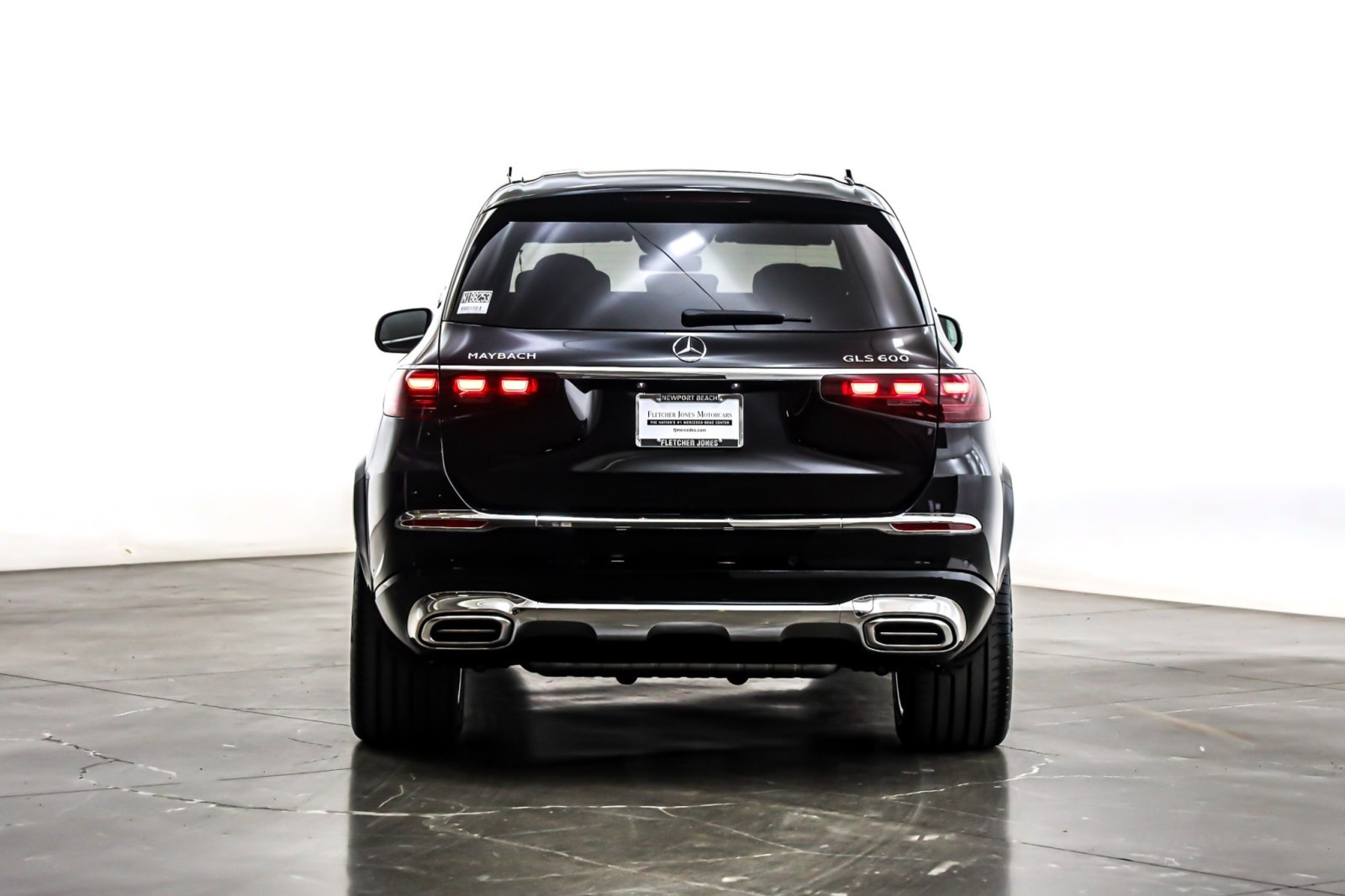 New 2026 Obsidian Black Metallic Mercedes-Benz Maybach GLS 600 image 3