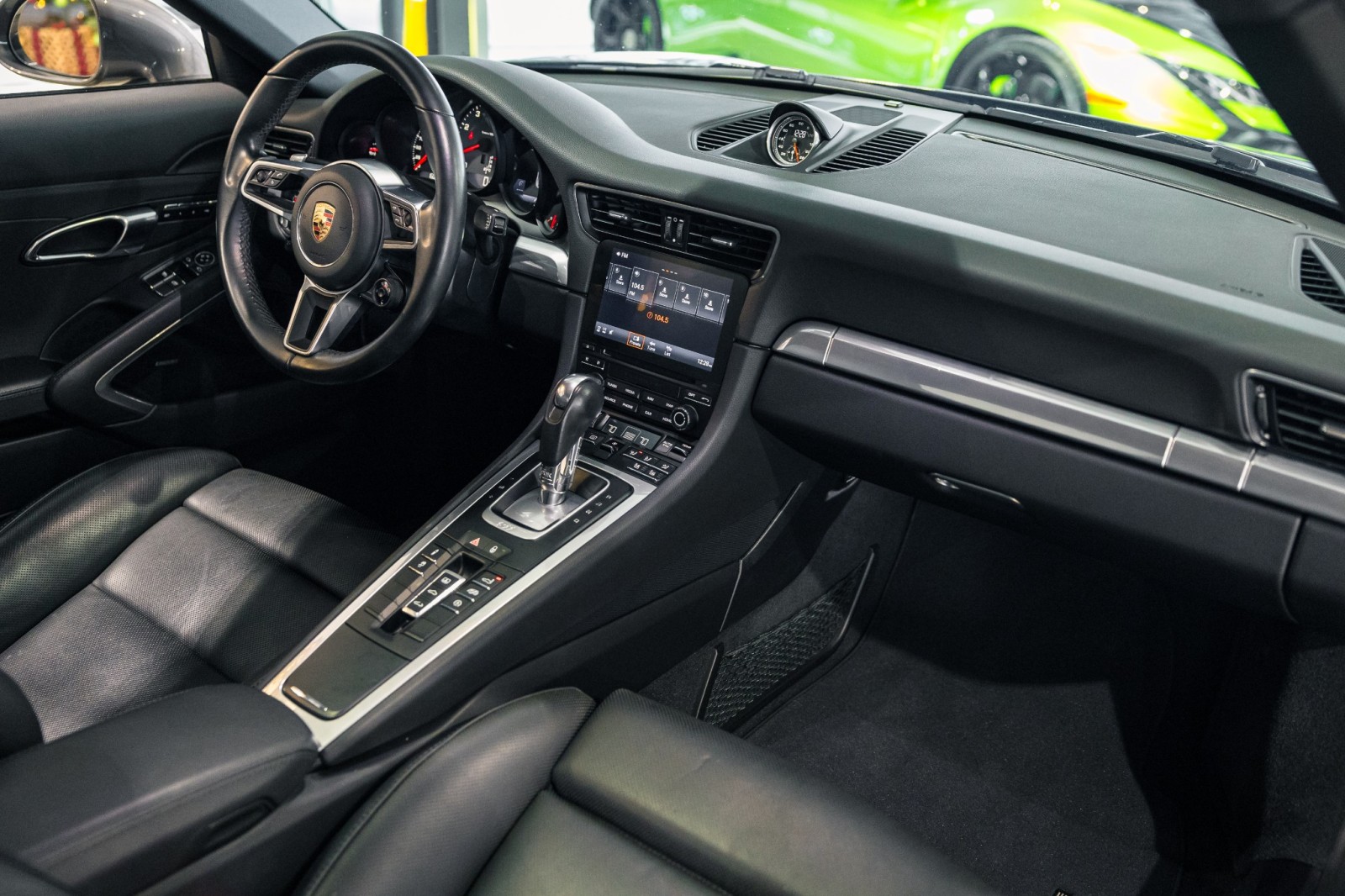 Used Car 2019 Porsche 911  Carrera S - Sport Chrono Package - Sport Exhaust - Bose Surround Sound For Sale Under $130,000 In Boerne, Texas