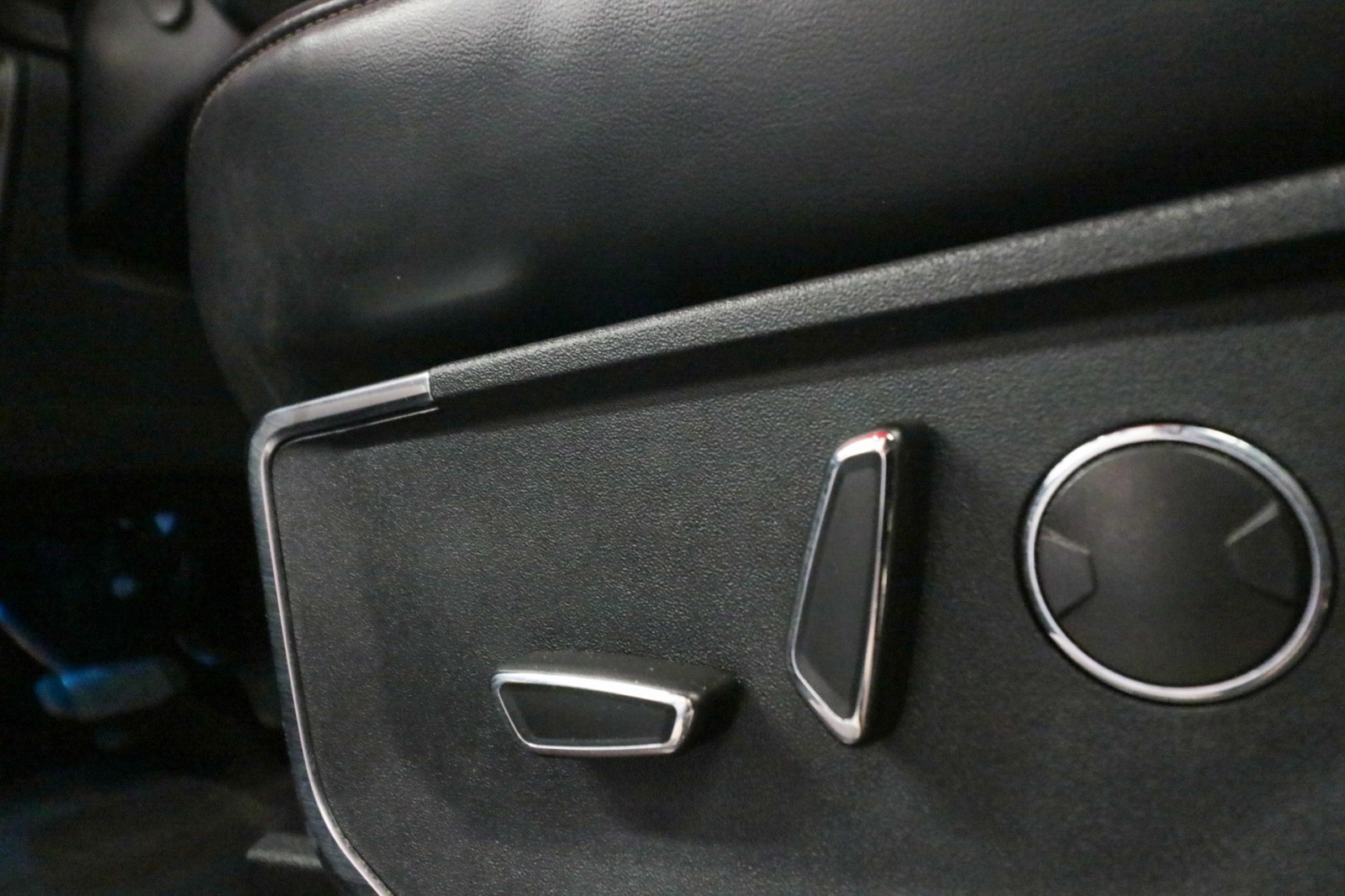 Used Car 2022 Ford F-150  Raptor For Sale Under $60,000 In Austin, Texas