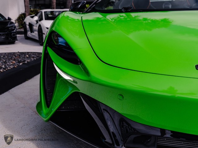 McLaren Artura