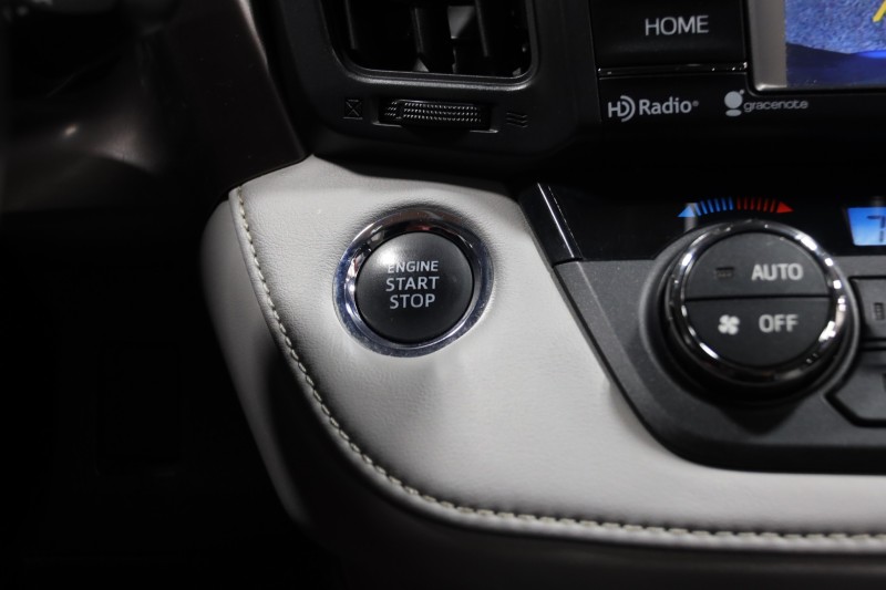 2018 Toyota RAV4 XLE FED 4dr Suv in , 