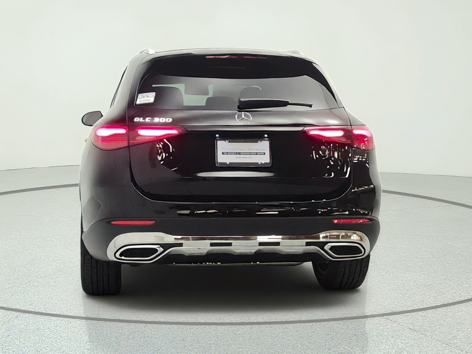 New 2027 Black Mercedes-Benz GLC 300 SUV image 6