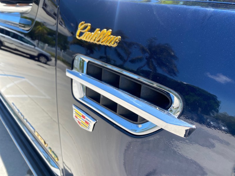 2007 Cadillac Escalade ESV SUNROOF AWD LOW MILES 47,118 in , 