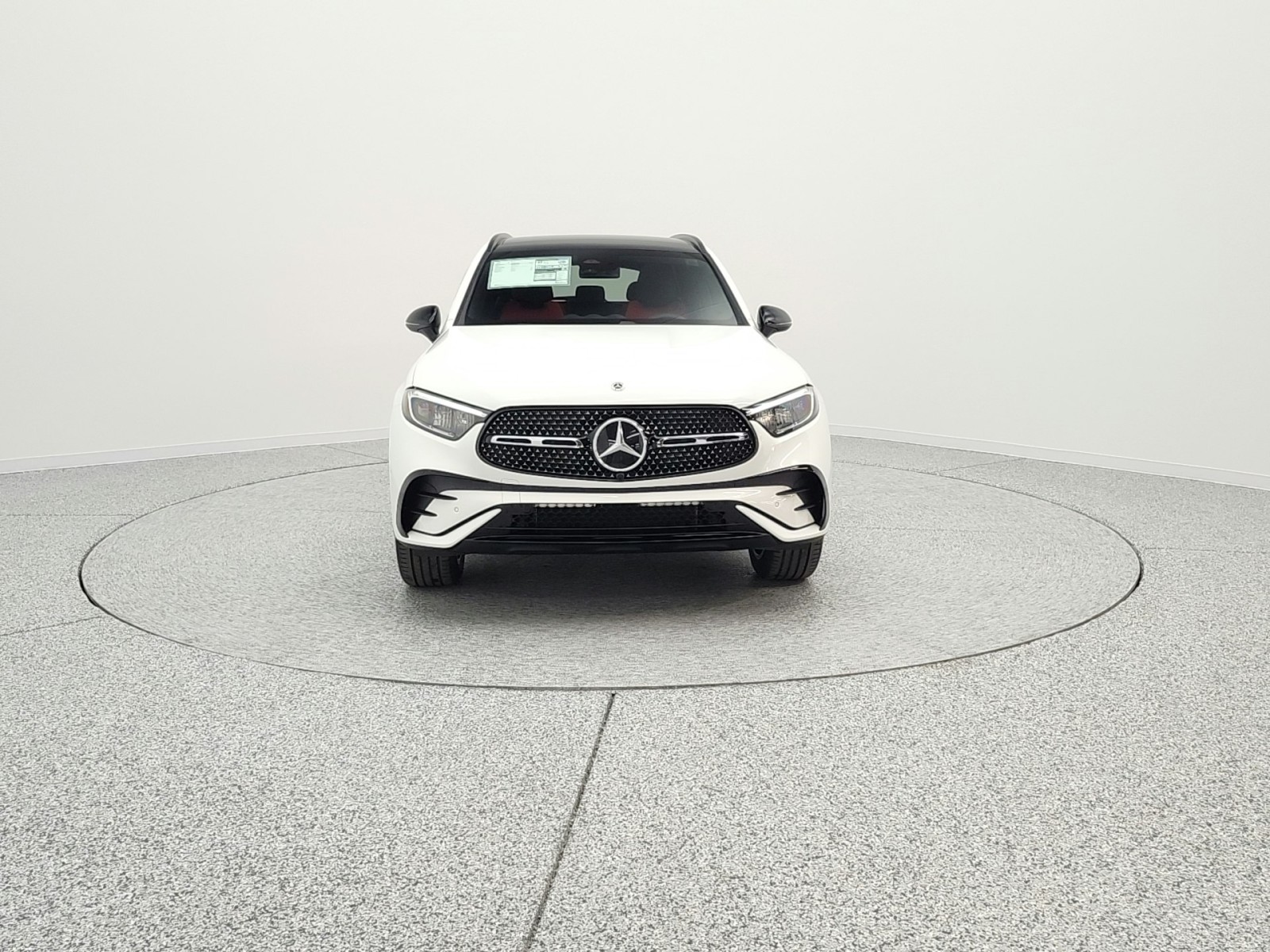 New 2026 Polar White Mercedes-Benz GLC 300 image 2