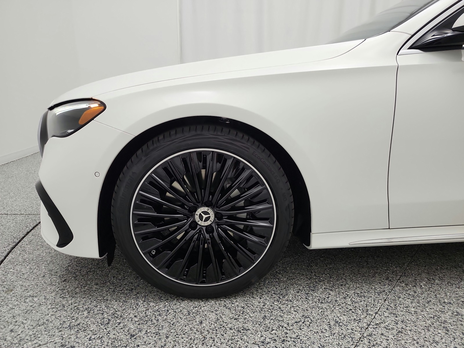 New 2027 Polar White Mercedes-Benz E 350 RWD Sedan image 13