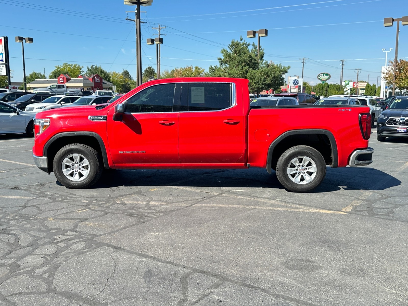 2022 GMC Sierra 1500 Limited SLE 13