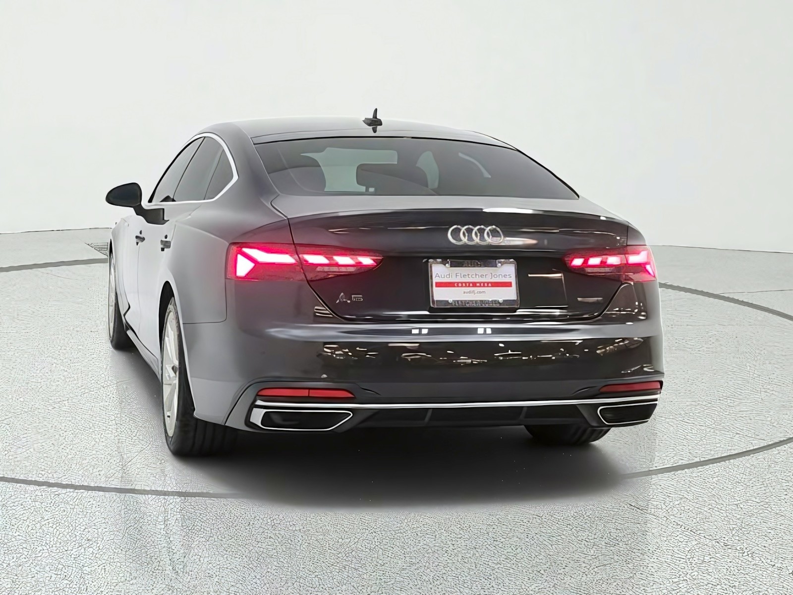 Used 2024 Manhattan Gray Metallic Audi Premium image 6