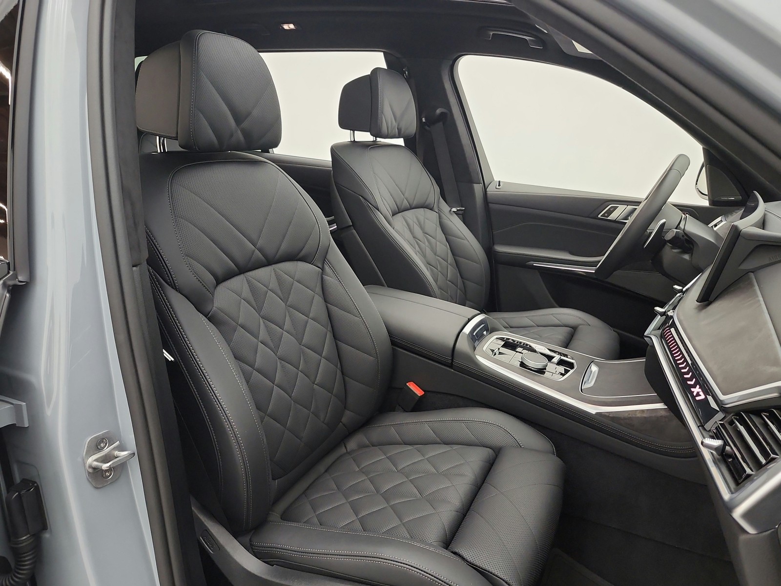 Used 2026 Brooklyn Grey Metallic BMW xDrive40i Sports Activity Vehicle image 20