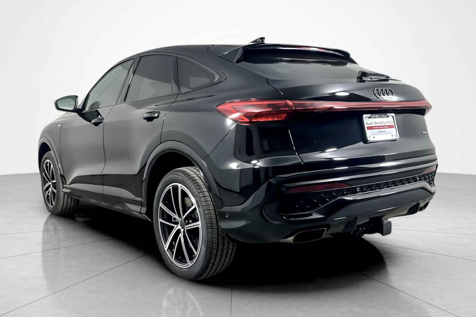 New 2026 Mythos Black Metallic Audi Premium Plus 2.0 TFSI quattro image 4